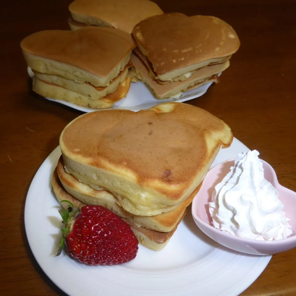 ＊ハートのホットケーキ＊|とししいたけさん