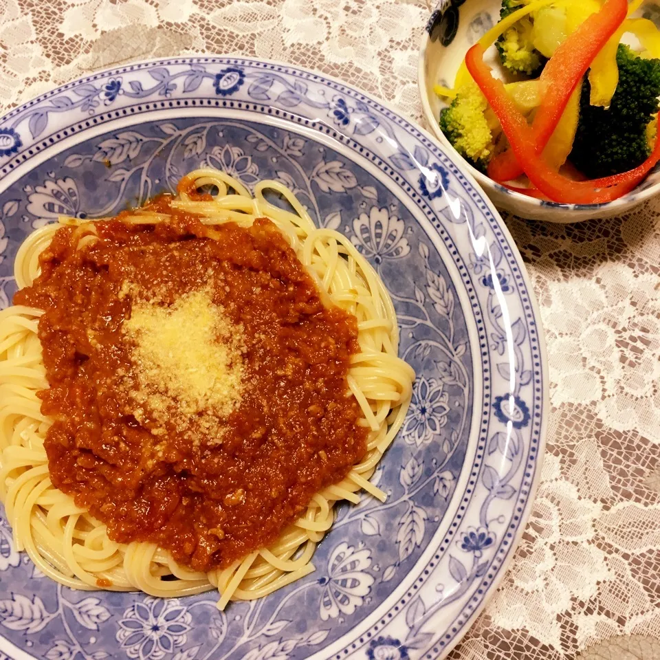 手作りミートソースでスパゲティ🎶|つるひめさん