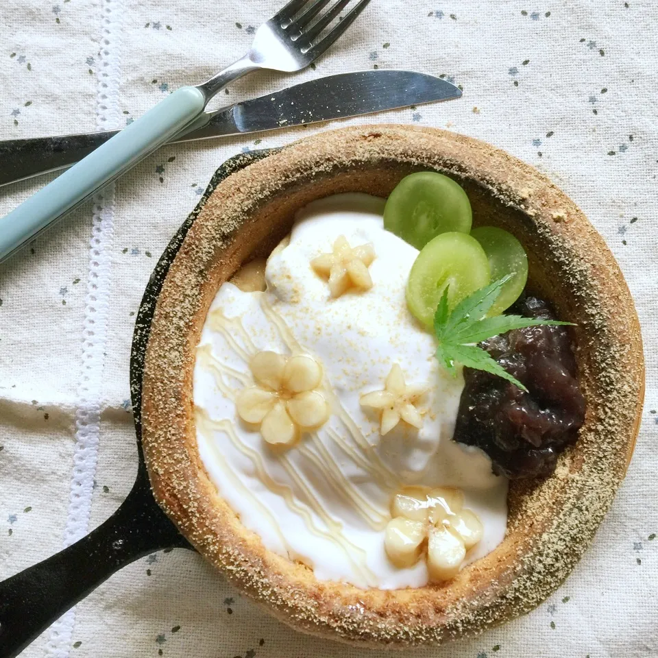 Snapdishの料理写真:きなこ風味のダッチベイビー♡|わことひろさん