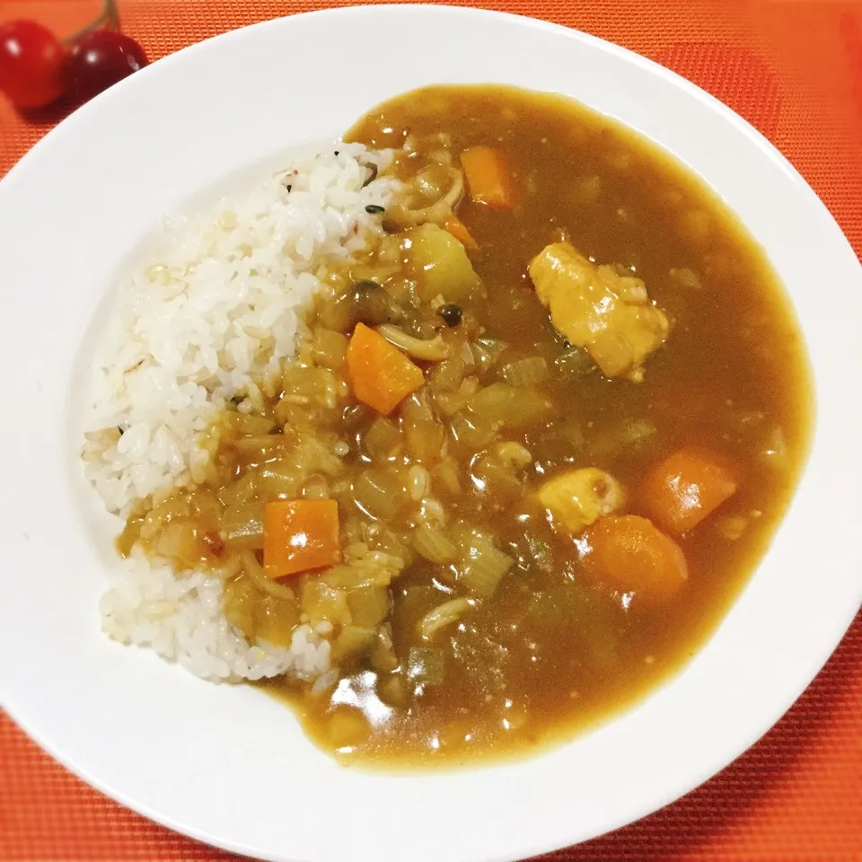 Snapdishの料理写真:カレー🍛|さくらんぼさん