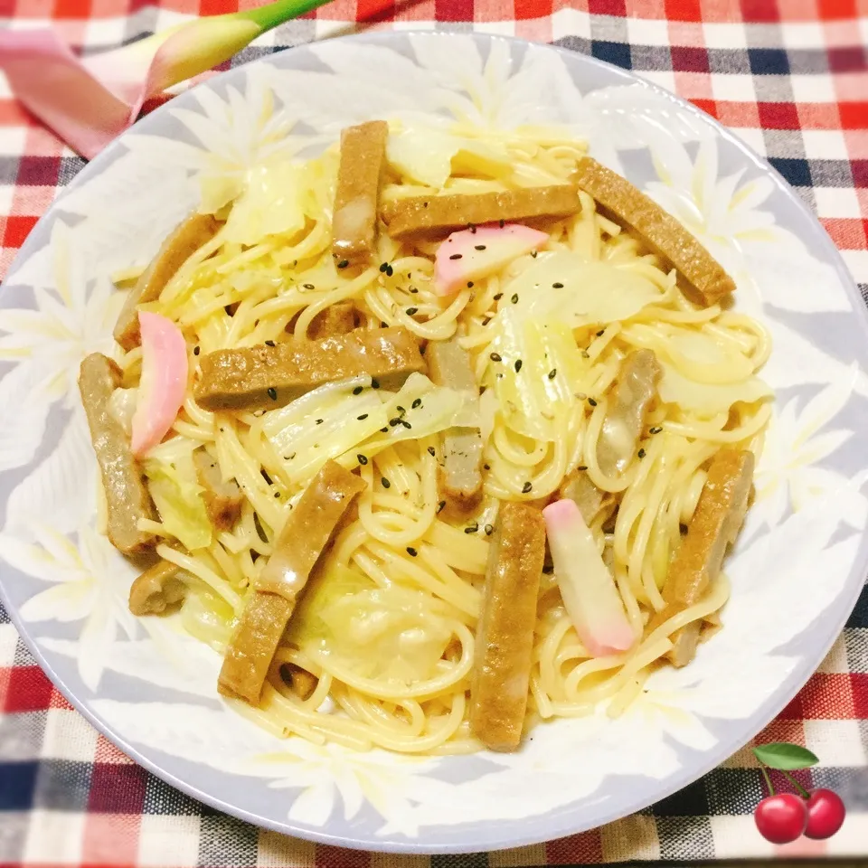 太陽でるでるさんの♡ズボラパスタ🍴ごまつゆチーvar.❤️|さくらんぼさん