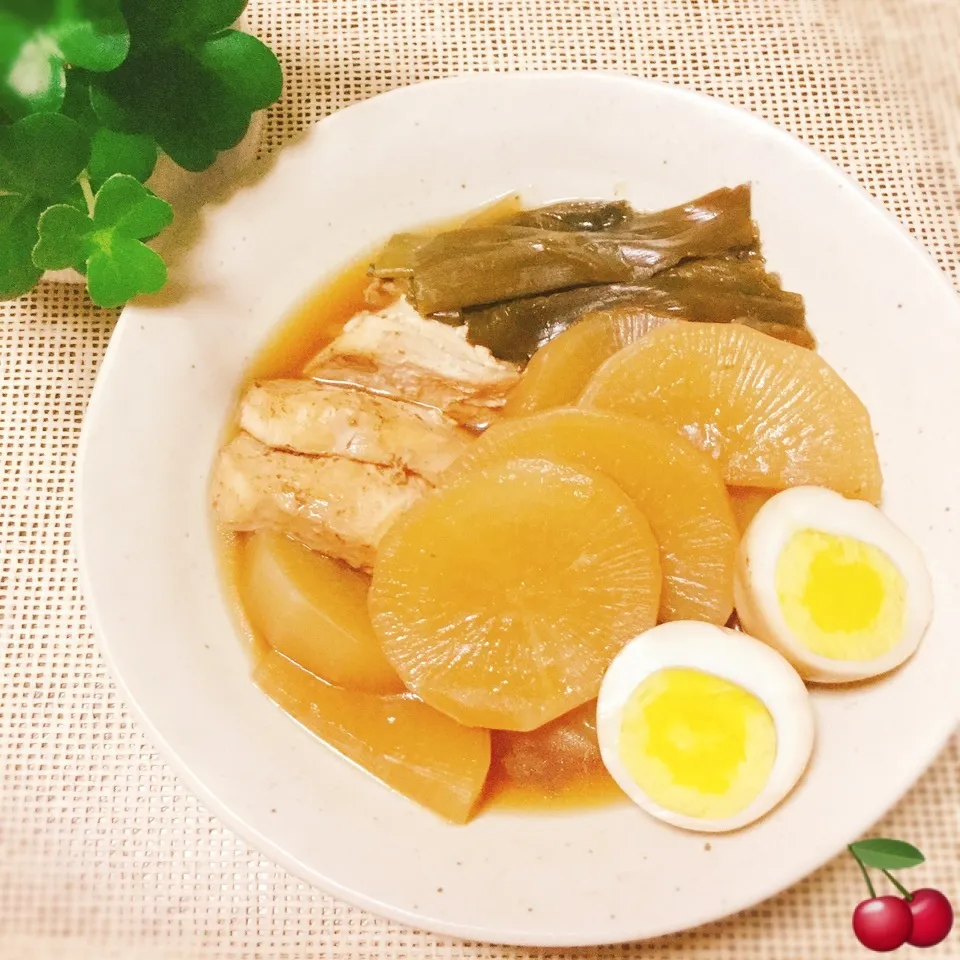 みみりんさんの♡炊飯器で大根と鳥むね肉のトロトロ煮込み❤️|さくらんぼさん