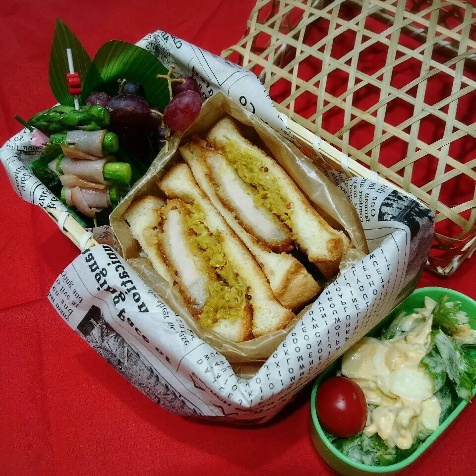 かつホットサンド愛妻弁当|さらだきの子さん