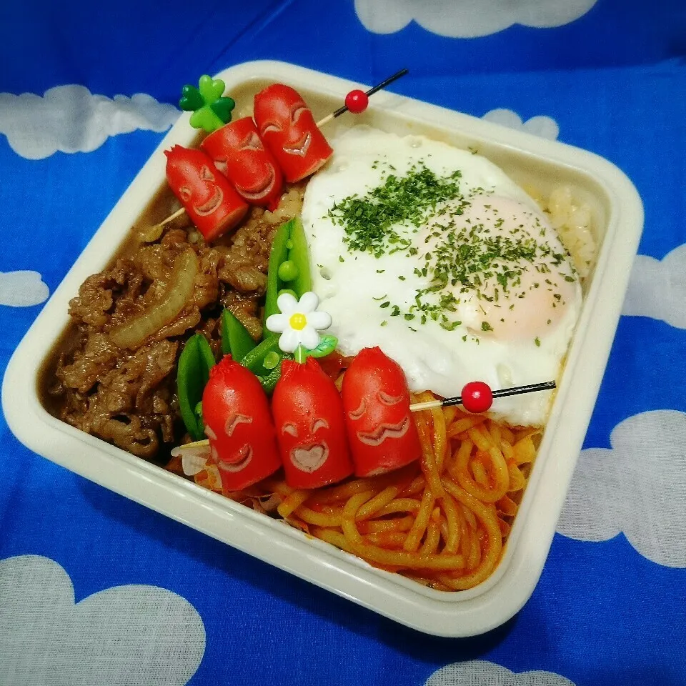 Snapdishの料理写真:焼き肉愛妻弁当|さらだきの子さん