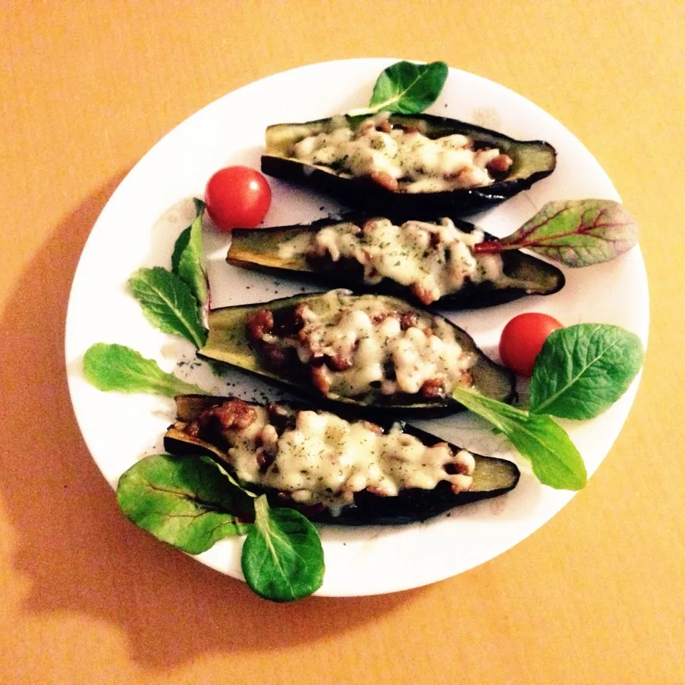 🍆茄子の肉味噌チーズ焼き♡地味だけど美味しい🍆|yuiママさん