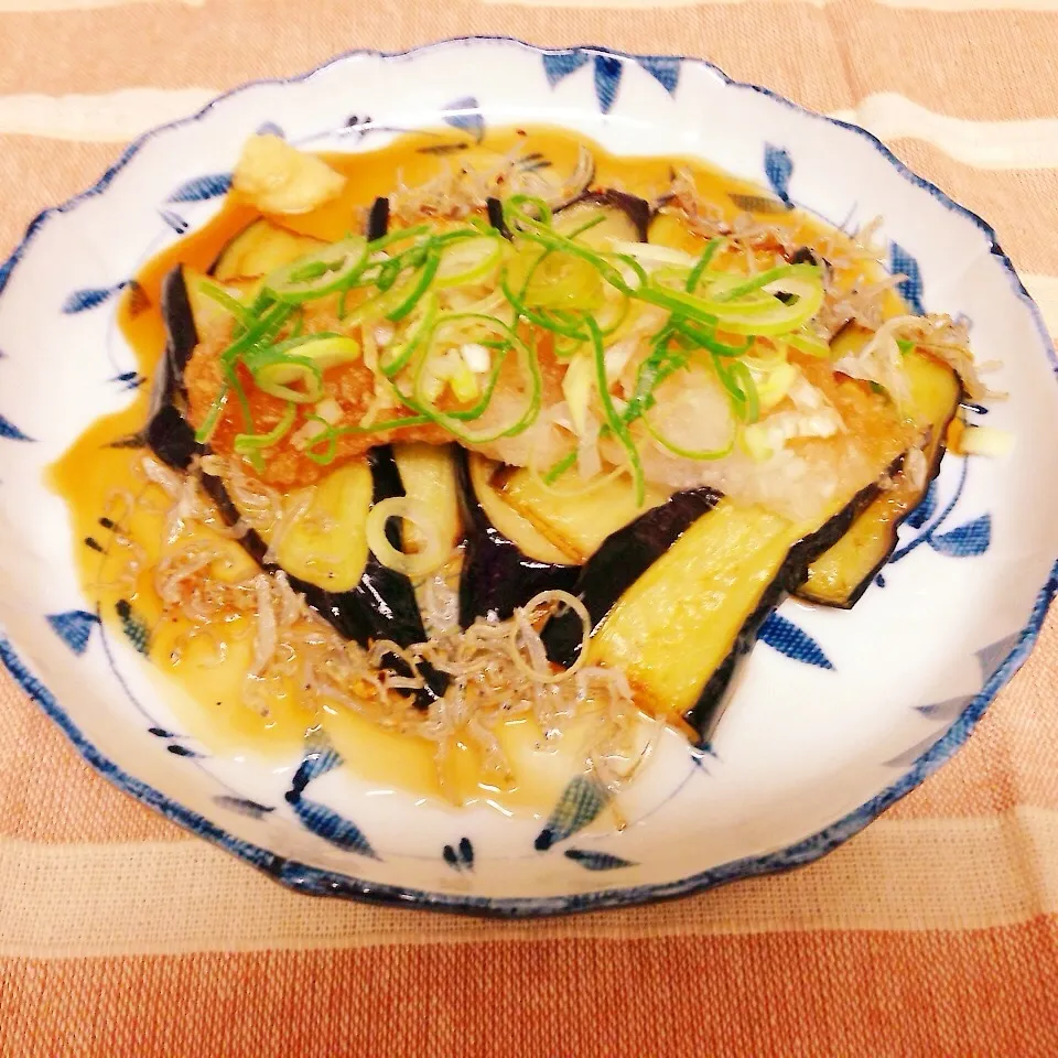 🍆焼き茄子のシラスおろし和え♡ポン酢でさっぱり🍆|yuiママさん