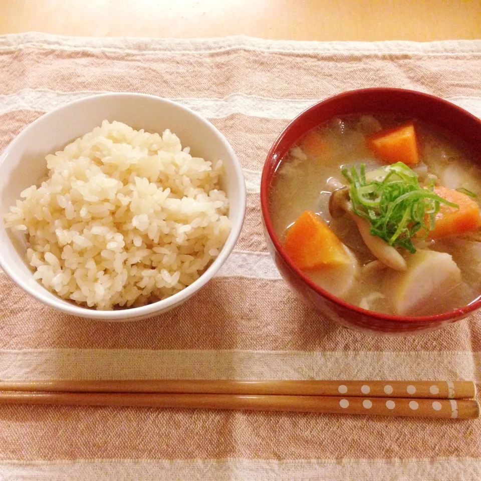 Snapdishの料理写真:【炊き込みご飯研究会】おさくらご飯|yuiママさん