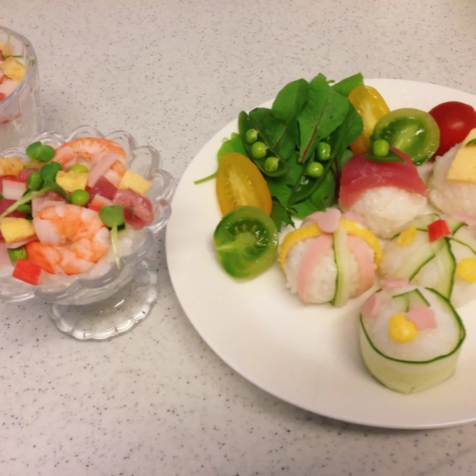 手毬寿司&カップ寿司💕Rumiさん200投稿のお祝いに💝|yuiママさん