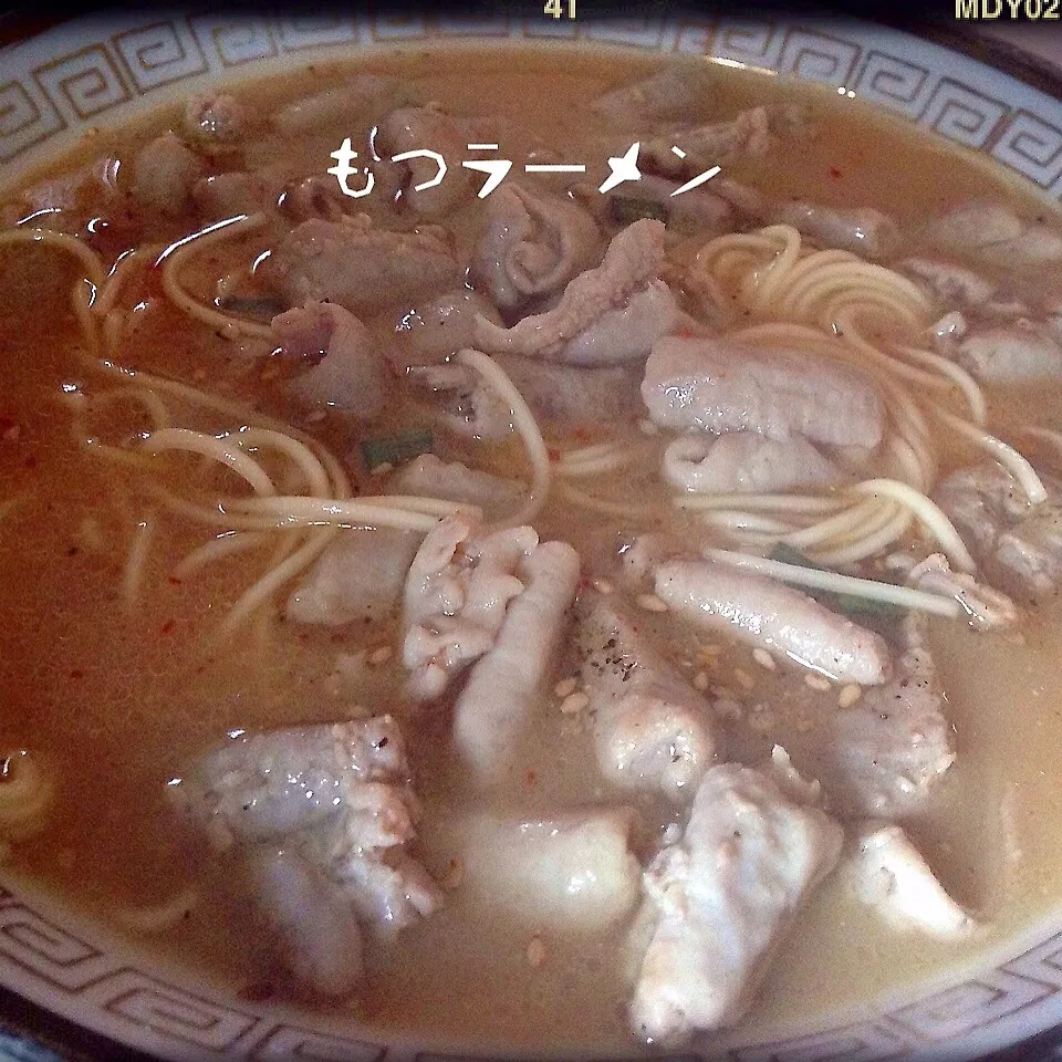 マルタイの棒ラーメンでもつラーメン！|dr.よっしーパパ(ふらっとちゃんねるパパママレオくん)さん