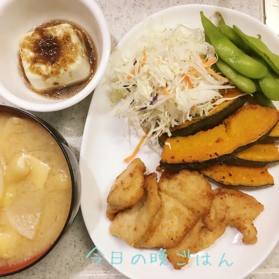 鶏胸肉の唐揚げ お味噌汁|よっぴぃさん