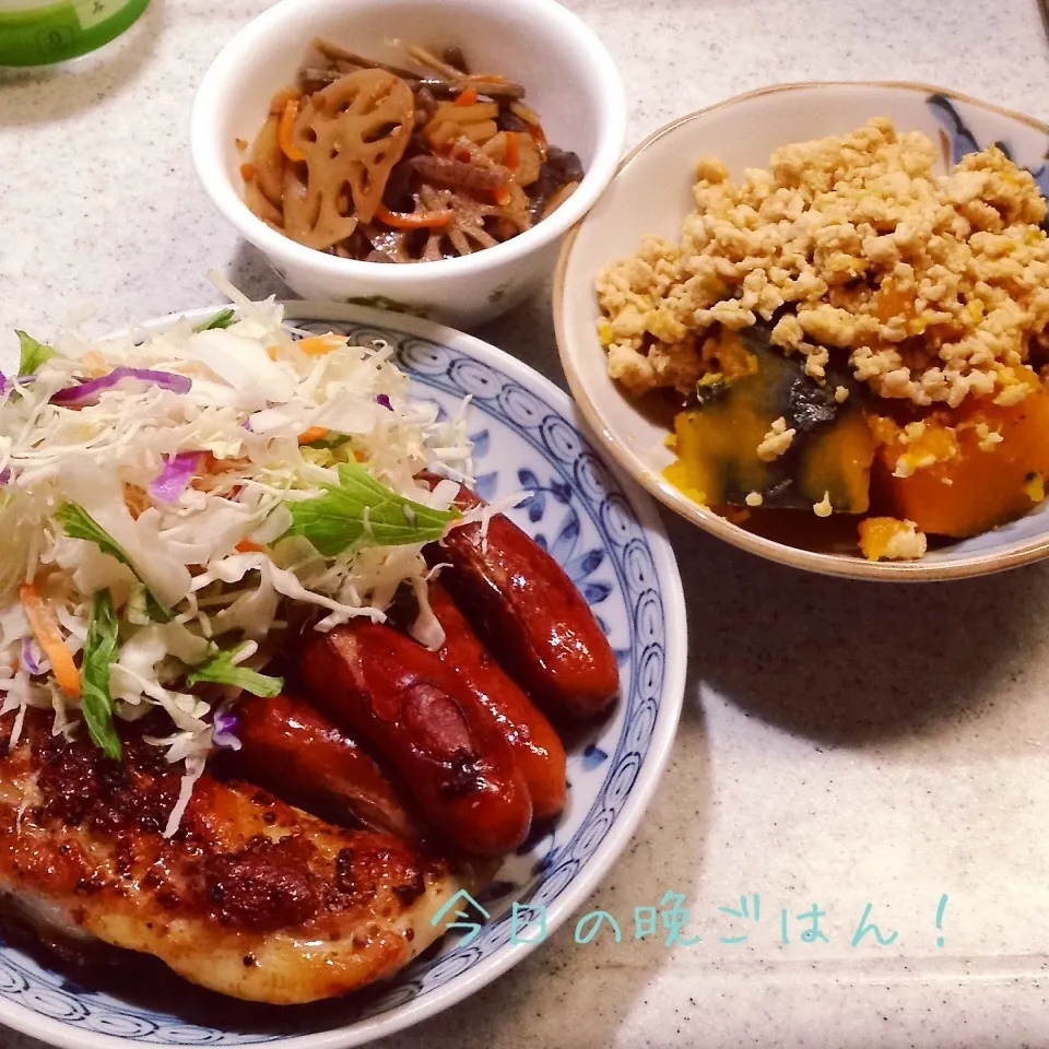 Snapdishの料理写真:チキンソテー かぼちゃの煮物 れんこんきんぴら|よっぴぃさん