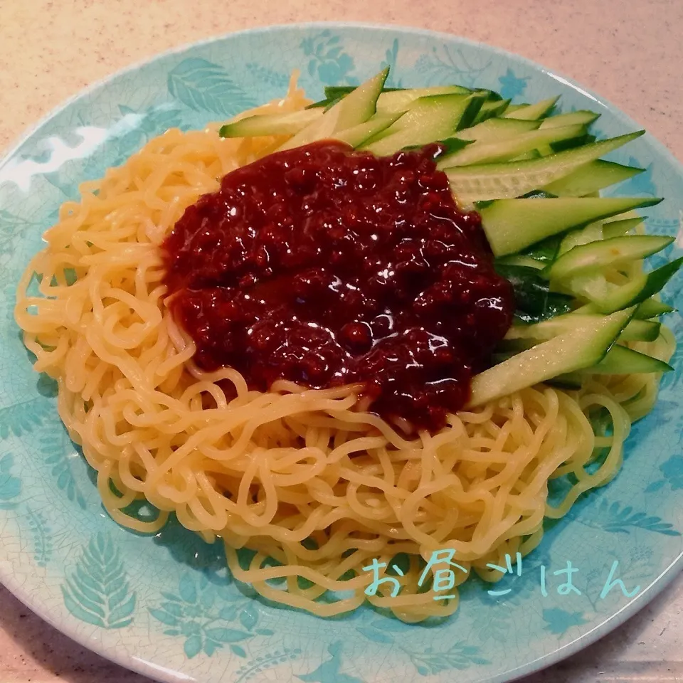 ジャージャー麺|よっぴぃさん