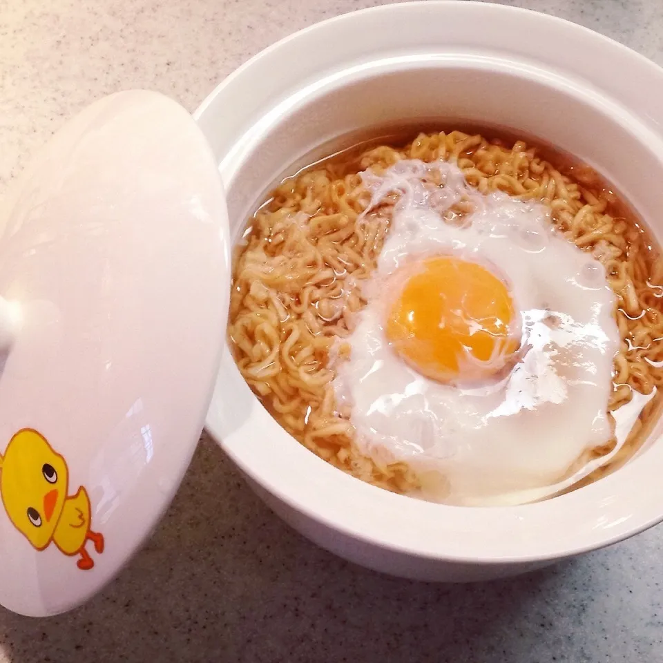 チキンラーメン丼で作ったチキンラーメン|よっぴぃさん