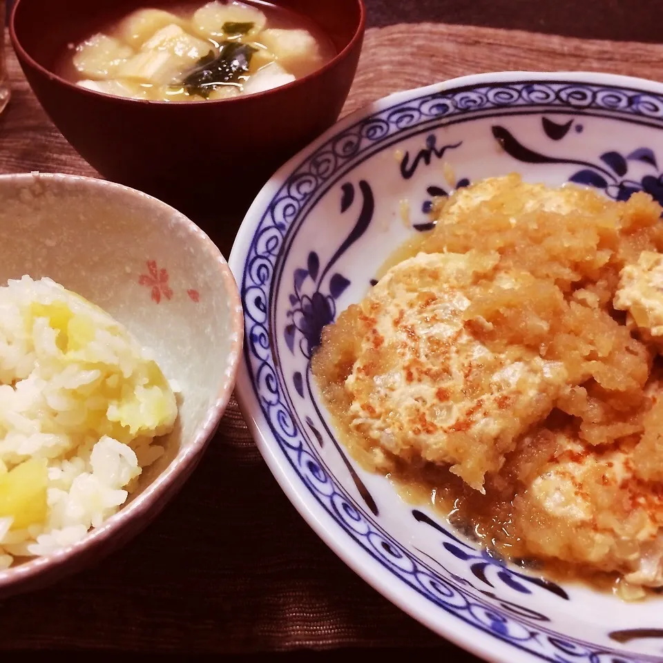 マネっこ♡鶏つくねの和風おろし煮♪|ゆきさん