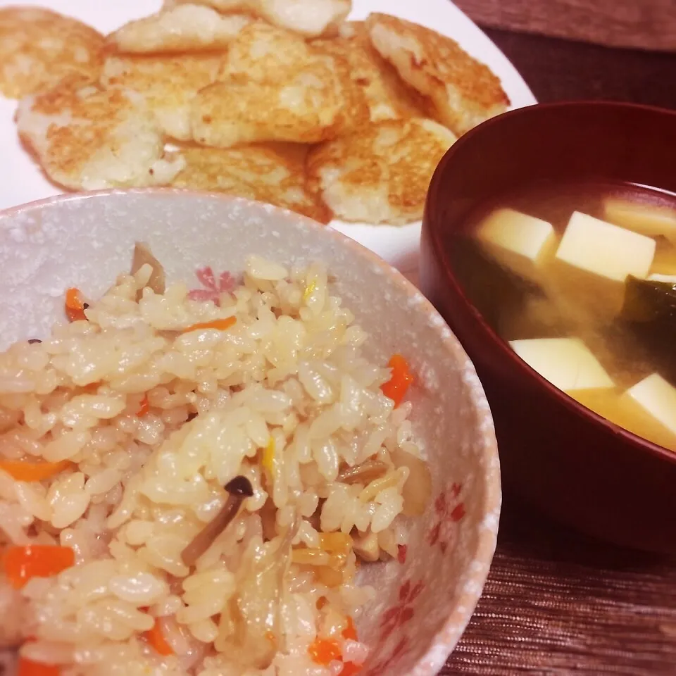 Snapdishの料理写真:マネっこ♡鶏五目炊き込みご飯♪|ゆきさん