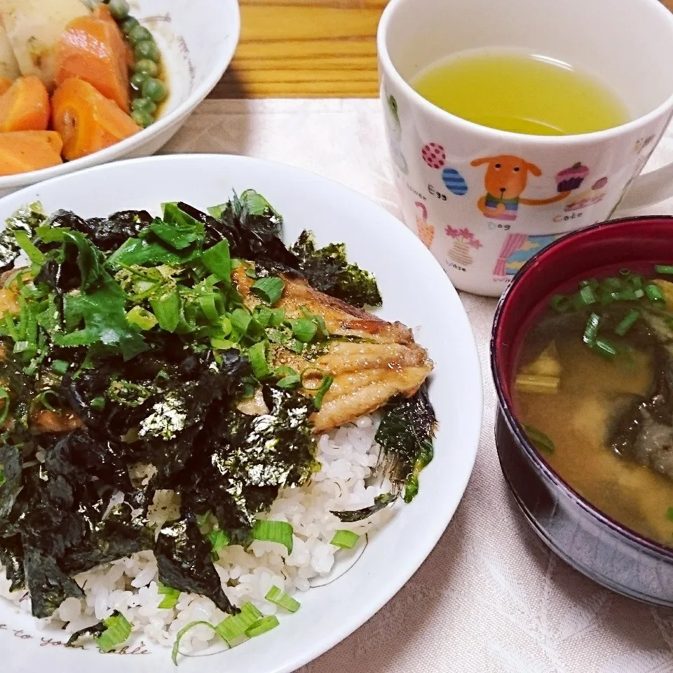 5/22の夕食 鰯丼|卯月さん