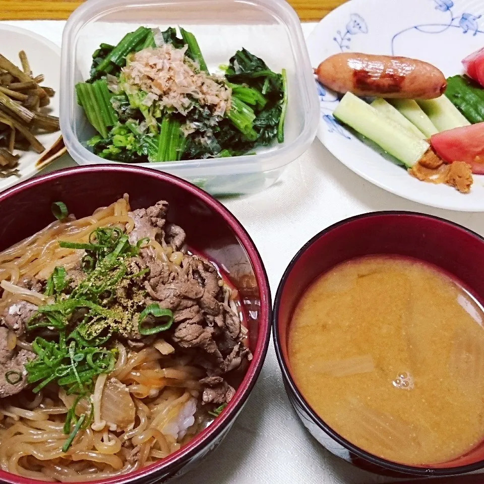 Snapdishの料理写真:5/8夕食、ヘルシー牛丼|卯月さん