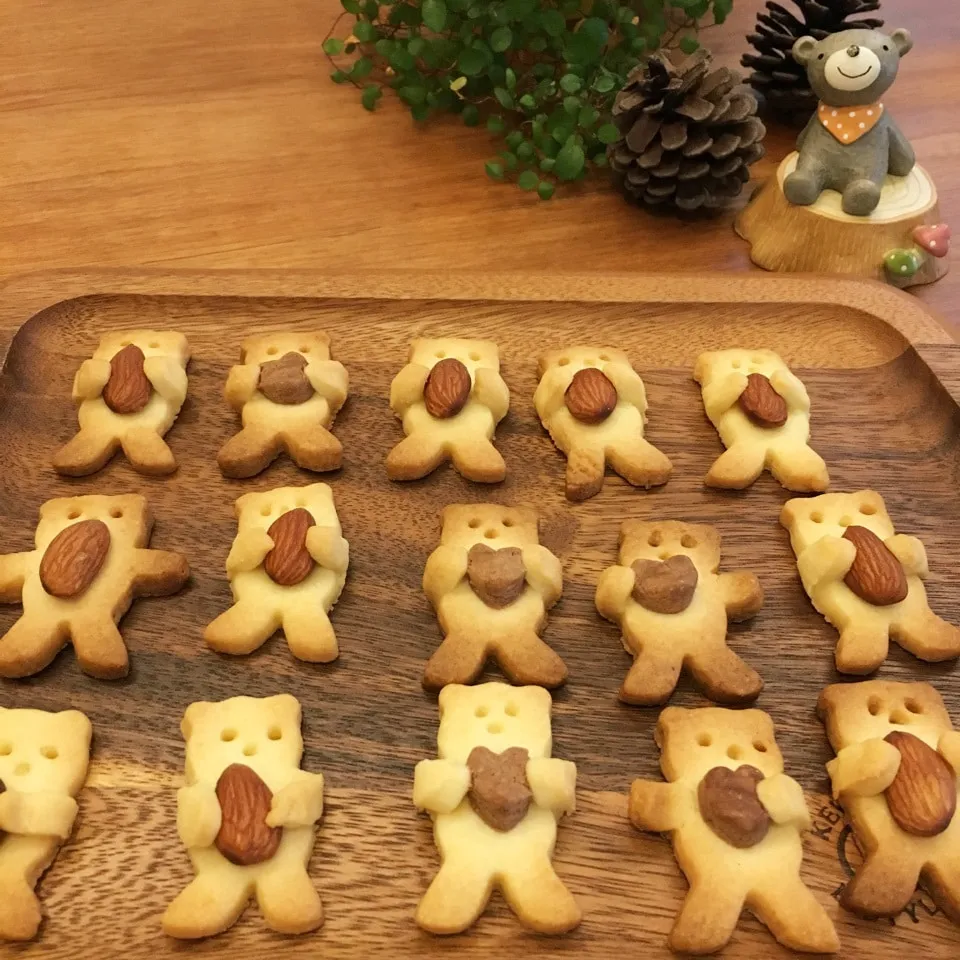 Snapdishの料理写真:抱っこぐまクッキー♡|yukkoさん