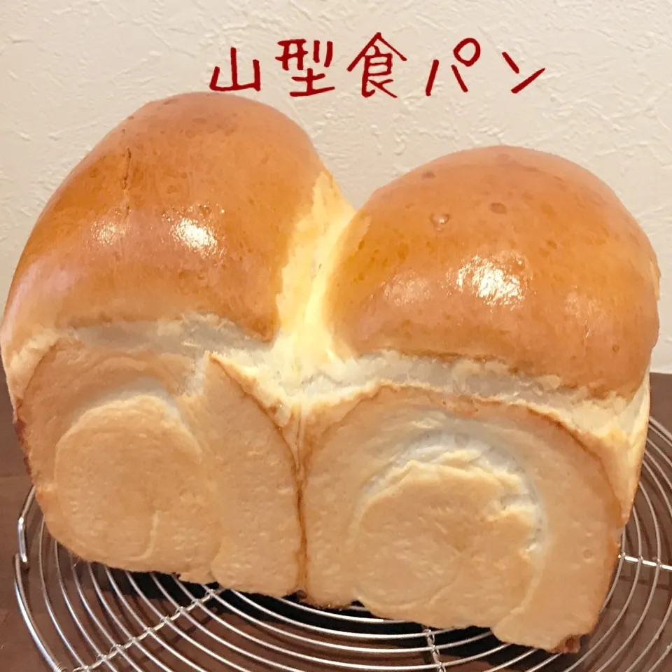 山型食パン🍞🍞🍞💞|☆Kinuyo☆さん