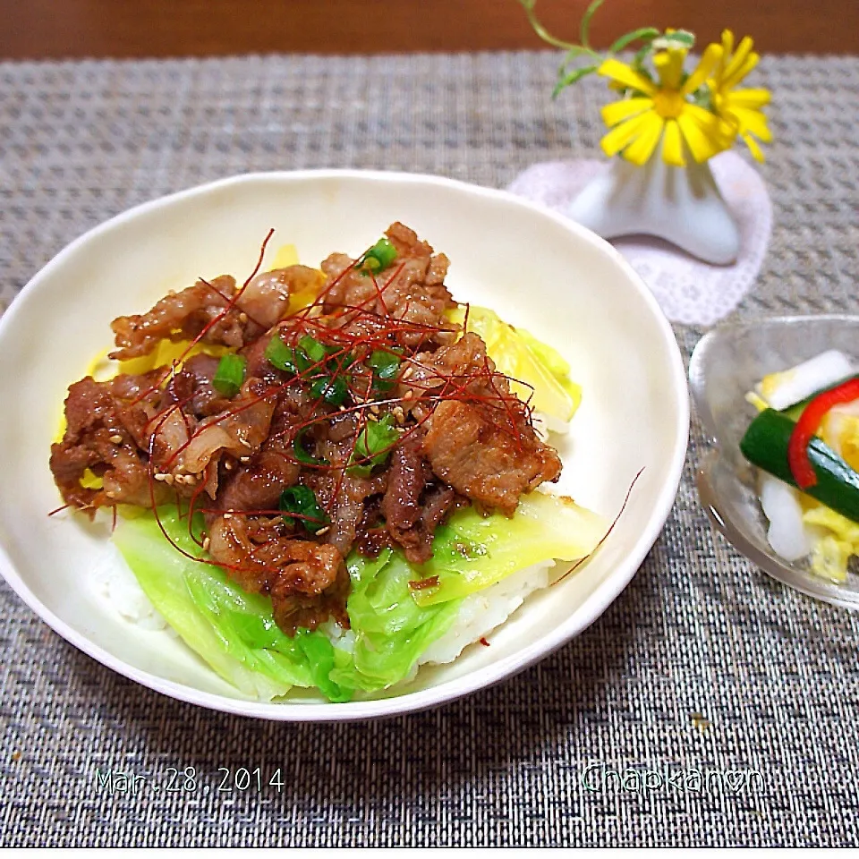 ☆新キャベツと生姜焼きの春丼|chapkanonさん