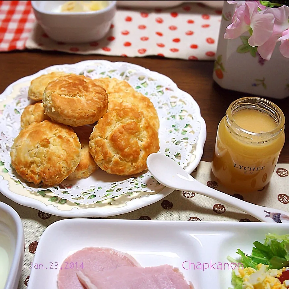 ホットビスケットで朝食♡「赤毛のアンのお料理ノート」から|chapkanonさん