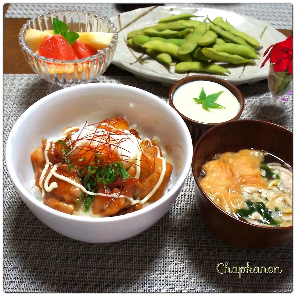 Snapdishの料理写真:照りマヨチキン丼・アボカド豆腐|chapkanonさん