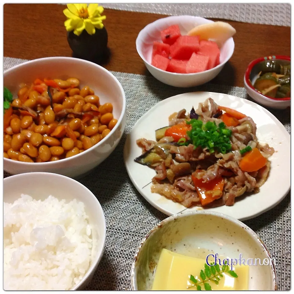 Snapdishの料理写真:豚バラの白味噌炒め・煮豆|chapkanonさん