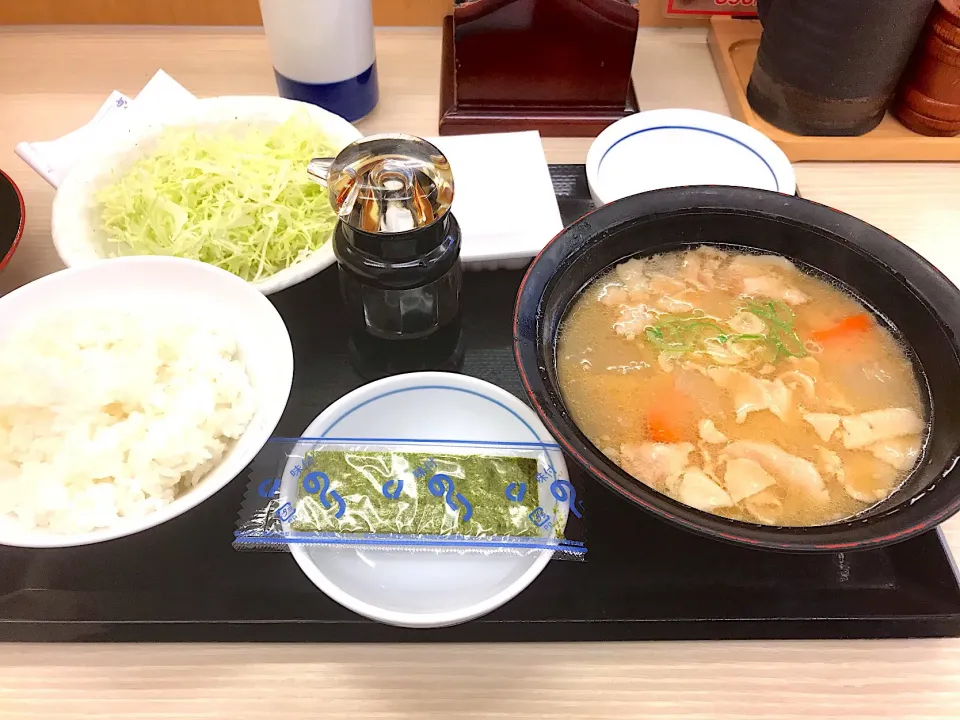 朝とん汁定食|マハロ菊池さん