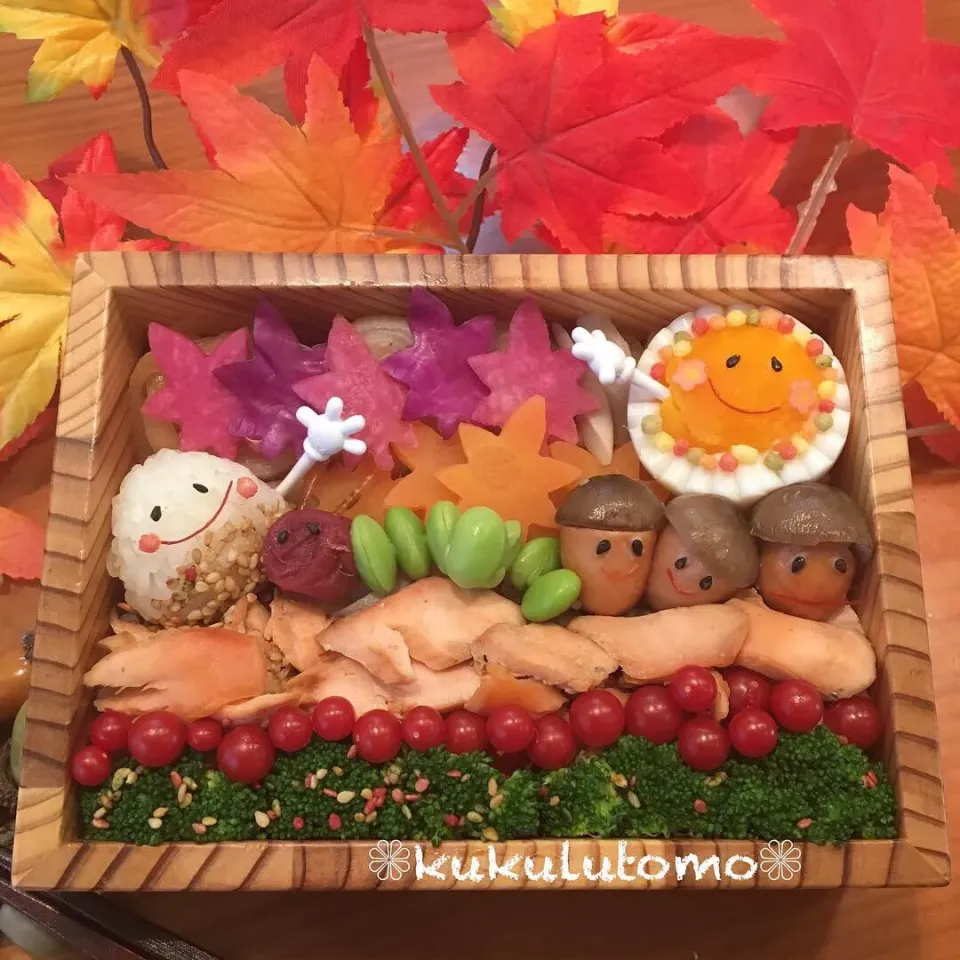 ❁秋の行進弁当❁|kukulutomo ❁𓎪 ⡱𓎩‎𐩢𐩺𓎪 ⡱さん