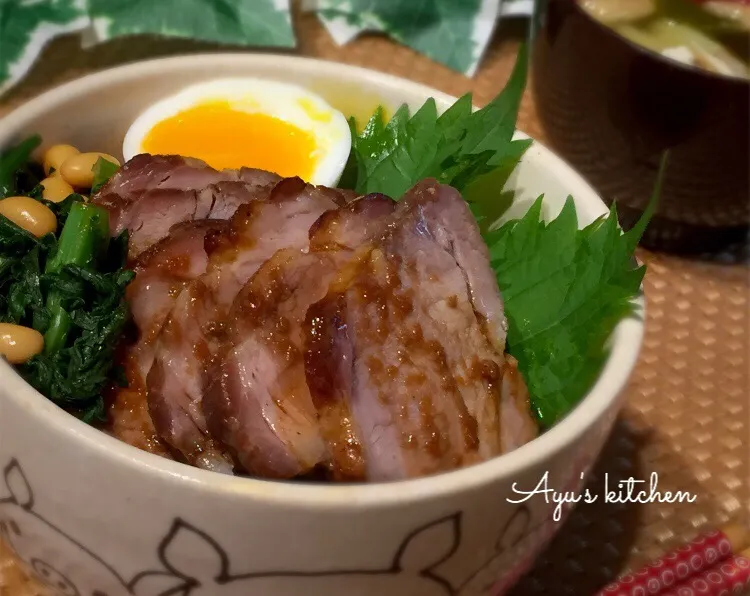 叉焼丼🐷|あゆさん