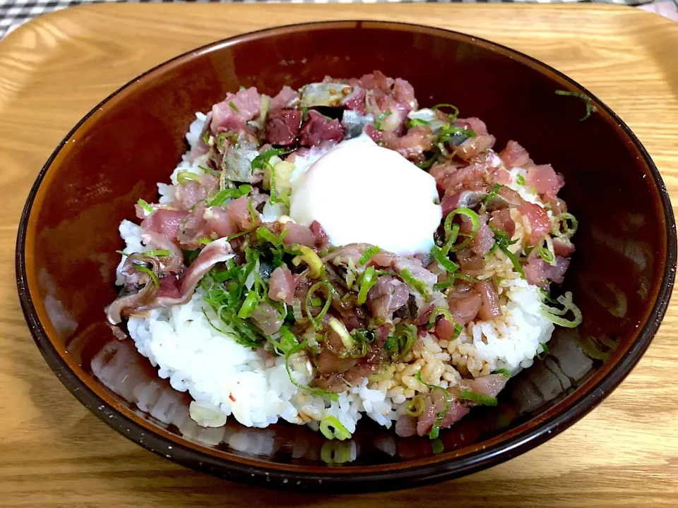 Snapdishの料理写真:アジのたたき丼|まぁたんさん