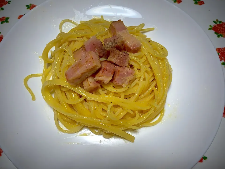 基本のカルボナーラ🍝|yumyum😋さん