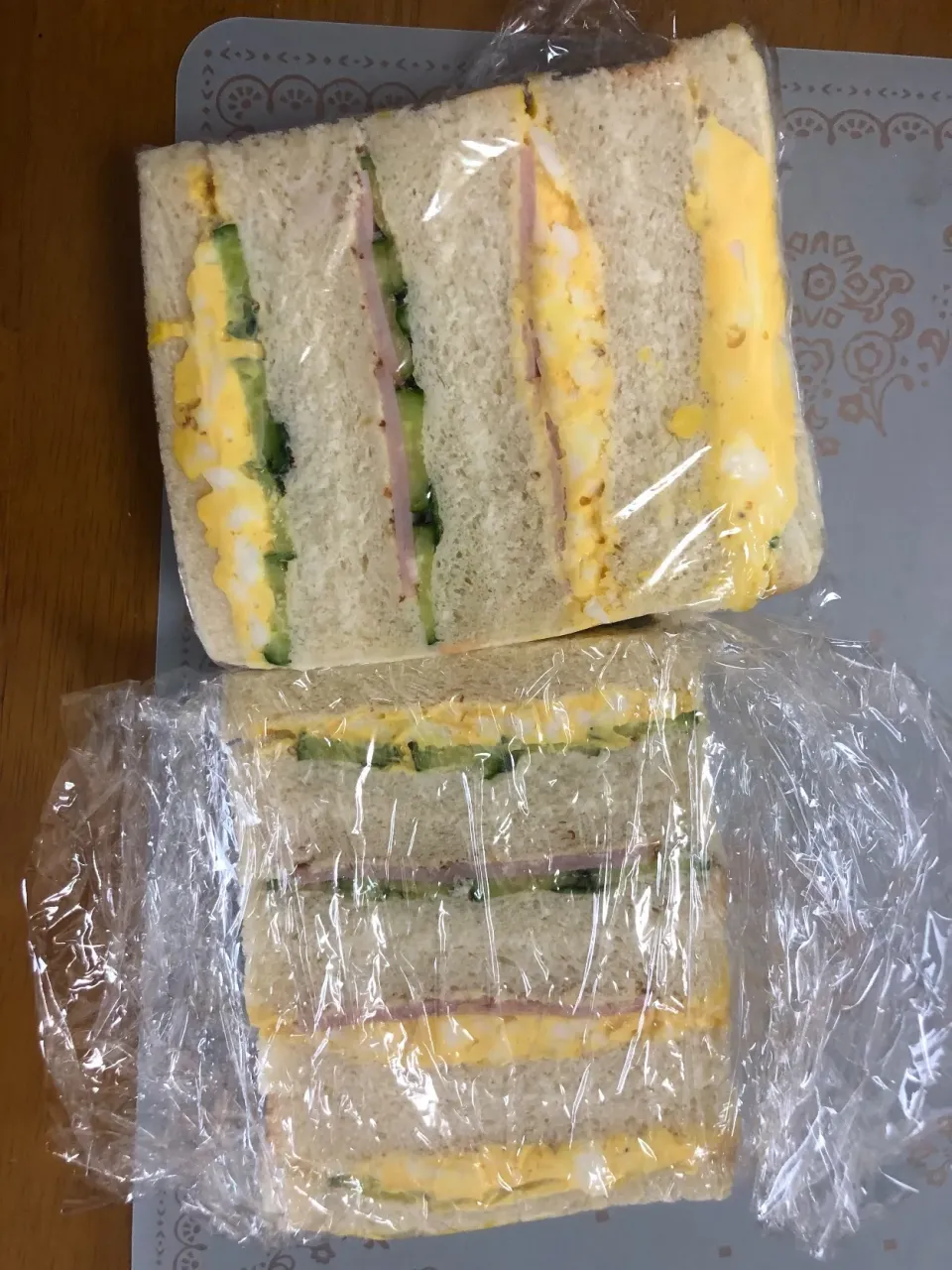 サンドイッチ🥪三度食べる❓⁉️|Tomoko  Kawaharaさん