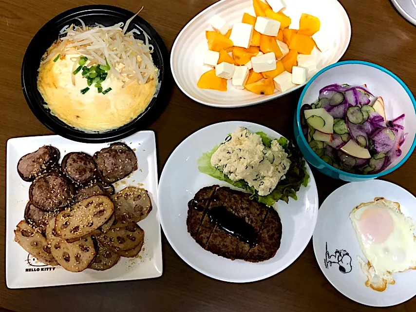 今日のお夕飯  相模屋さんのお豆腐レンコンの挟み焼き、しいたけの肉詰め等など|ma-ko omaさん