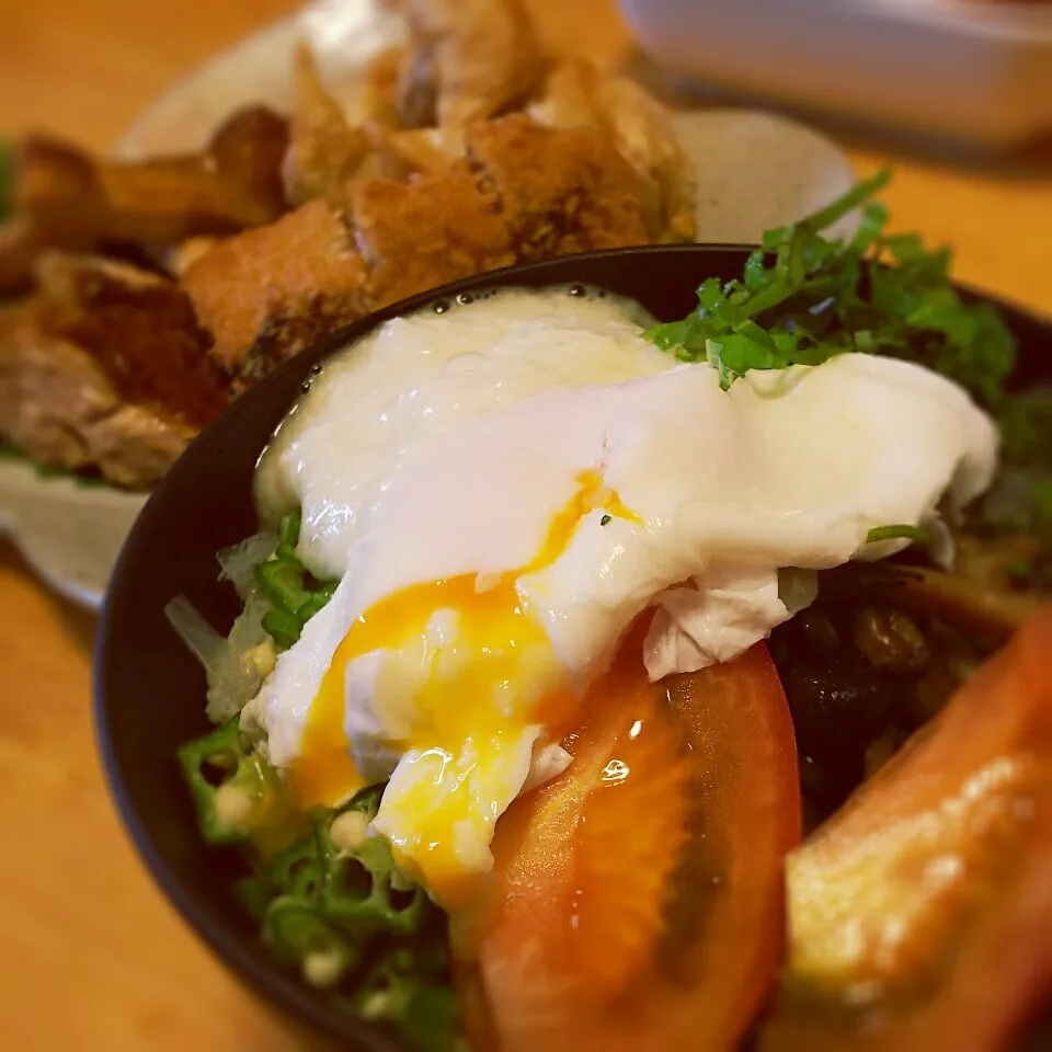 Snapdishの料理写真:ネバトロ素麺と揚げ物|mughi-cafeさん