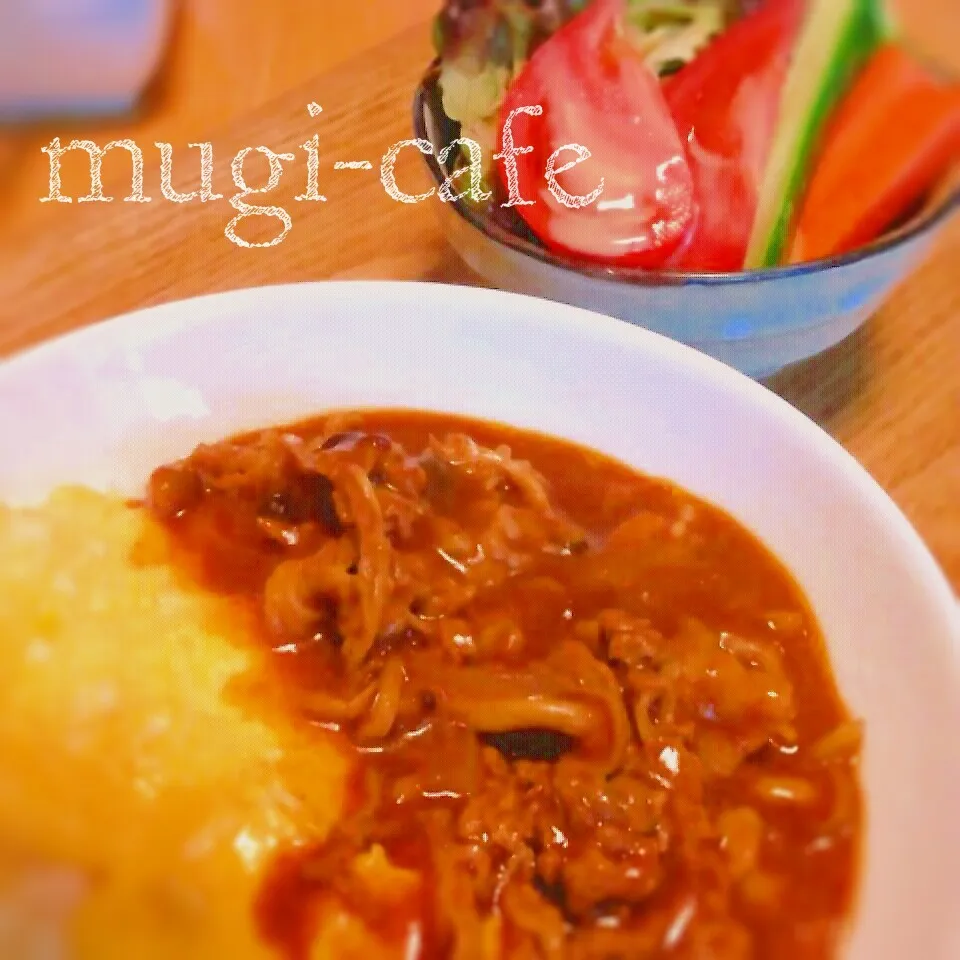 オムハヤシとサラダの夕食♪|mughi-cafeさん