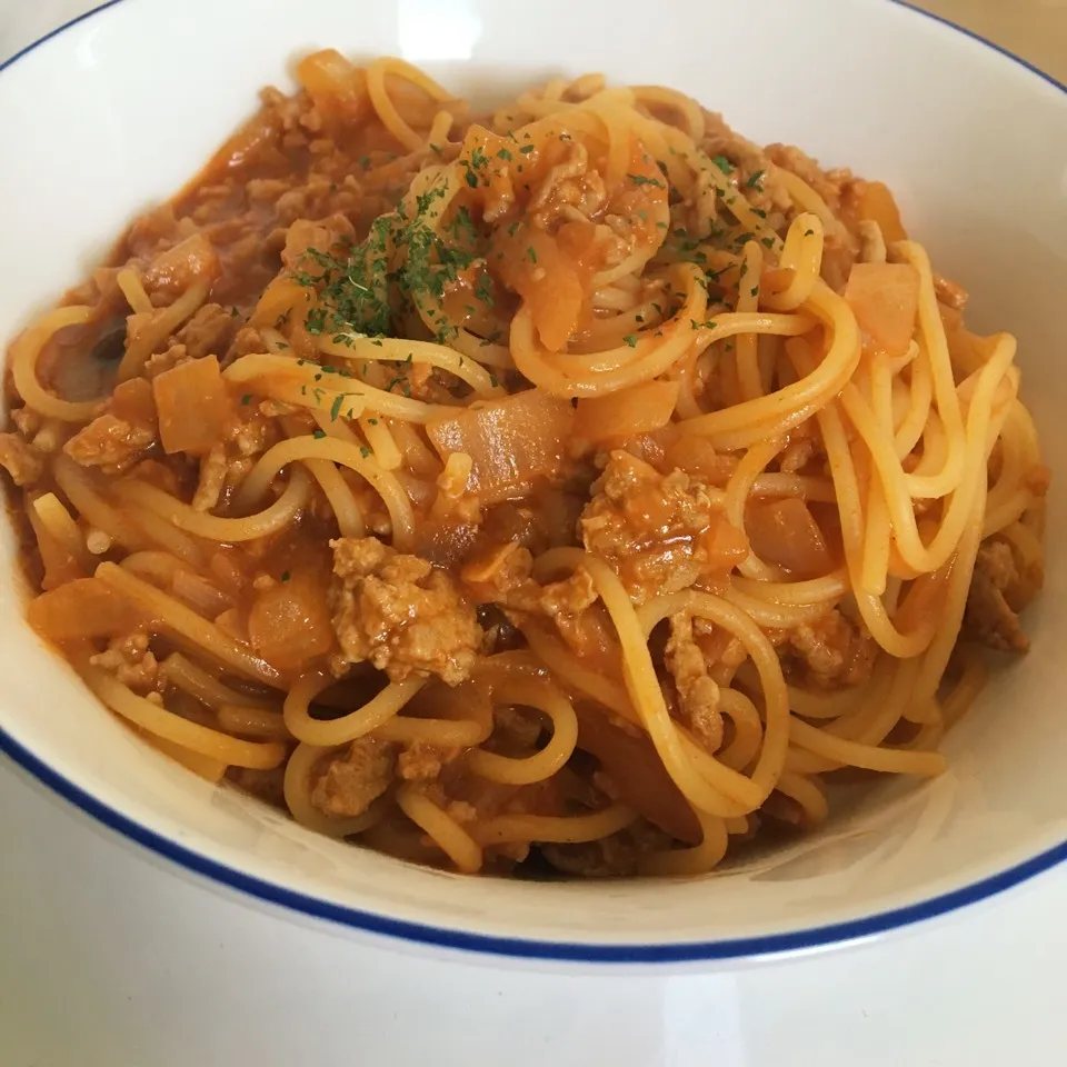 野菜ジュースでミートソースパスタ|まちゃこさん