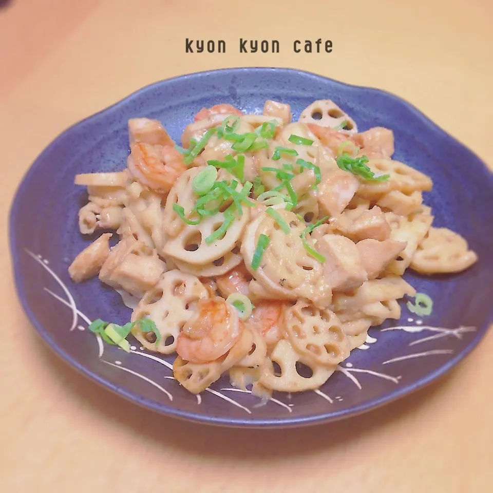 蓮根と鶏肉と海老の甘辛炒め|きょんきょんさん