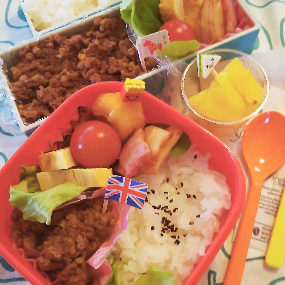 Snapdishの料理写真:お父ちゃんと娘のお弁当|OBENTOさん