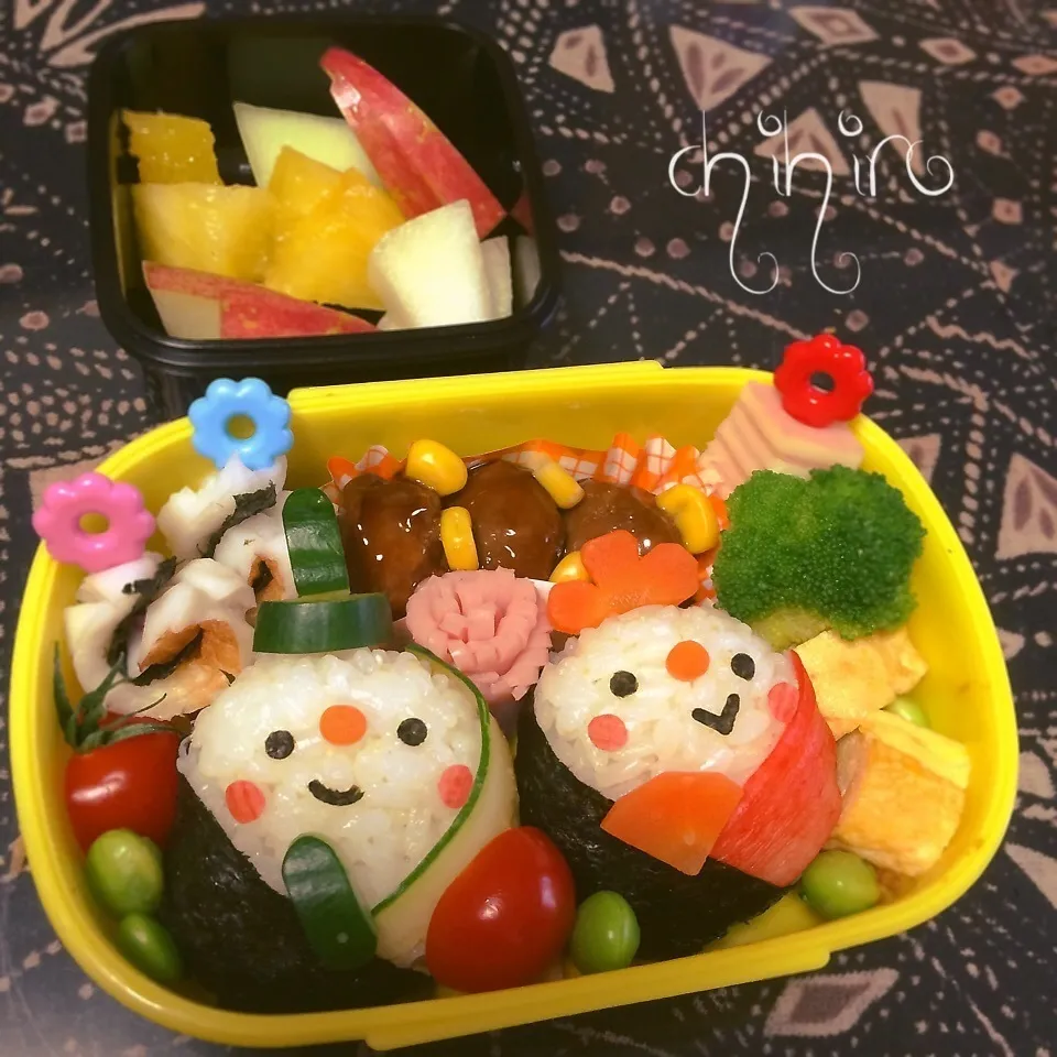 Snapdishの料理写真:ひな祭り弁当☆|ちぃさん