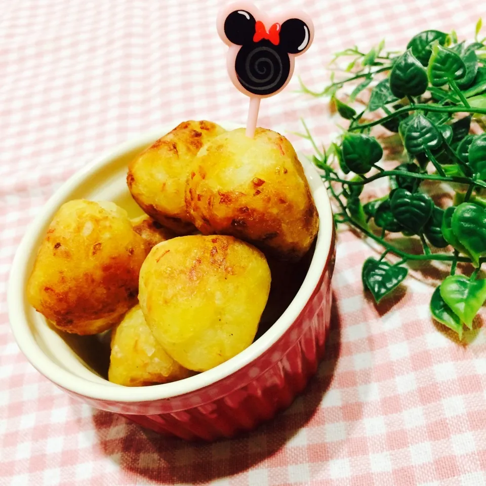 コーンスープの素で子供大スキポテトボール♡|ゆこぽ♡さん