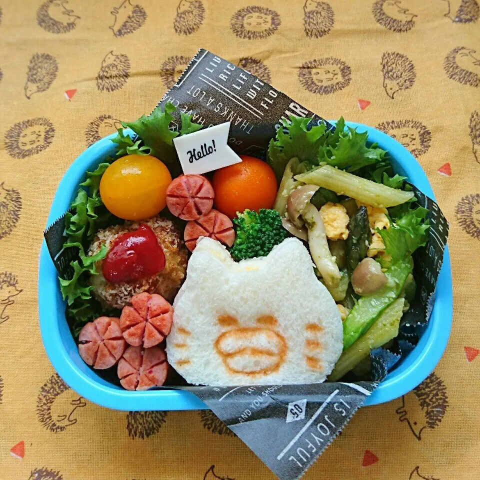 Snapdishの料理写真:今日のお弁当🍙ノラネコぐんだんサンド😼|yukitさん