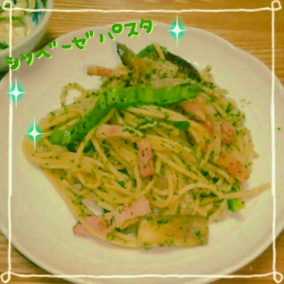 Snapdishの料理写真:夏野菜とベーコンのシソベーゼ|meggyさん