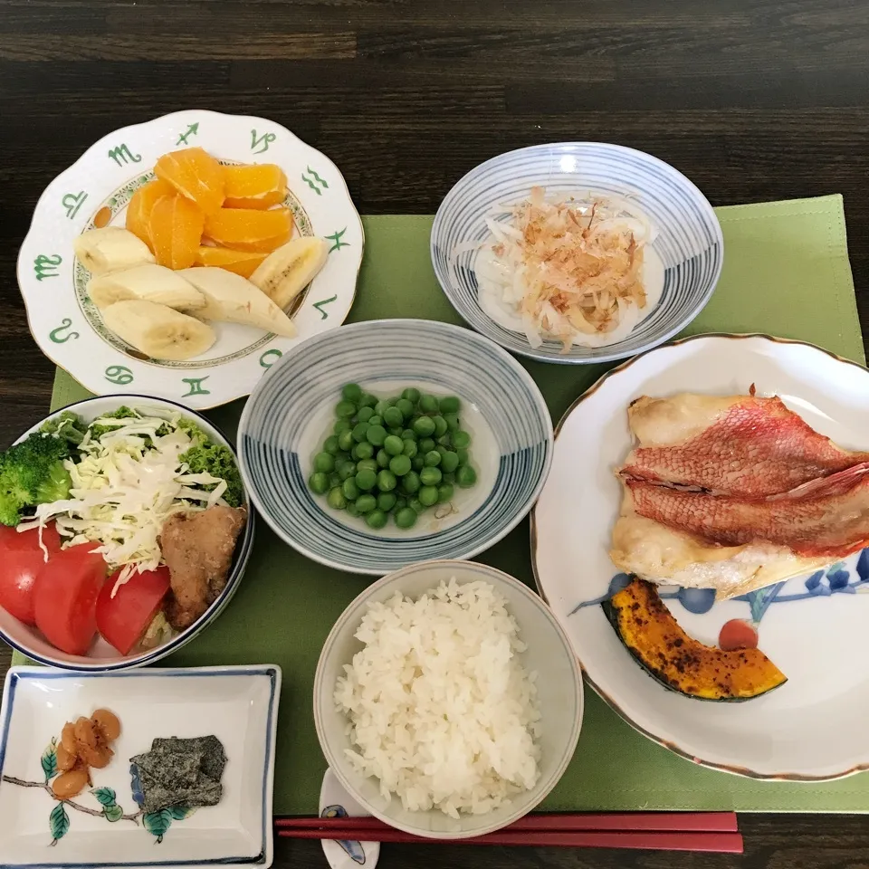 春満載の和朝食。|tamemitiさん