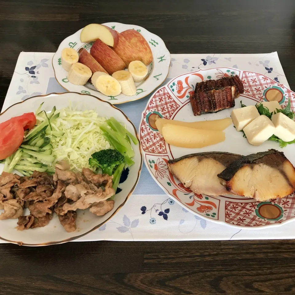 Snapdishの料理写真:イロイロ食べよう💕|tamemitiさん