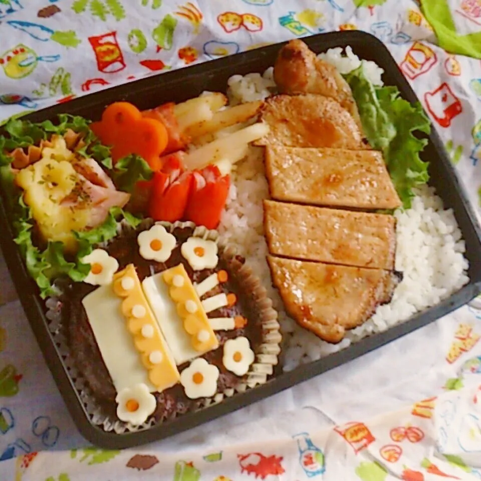 息子の誕生日弁当|ハハさん