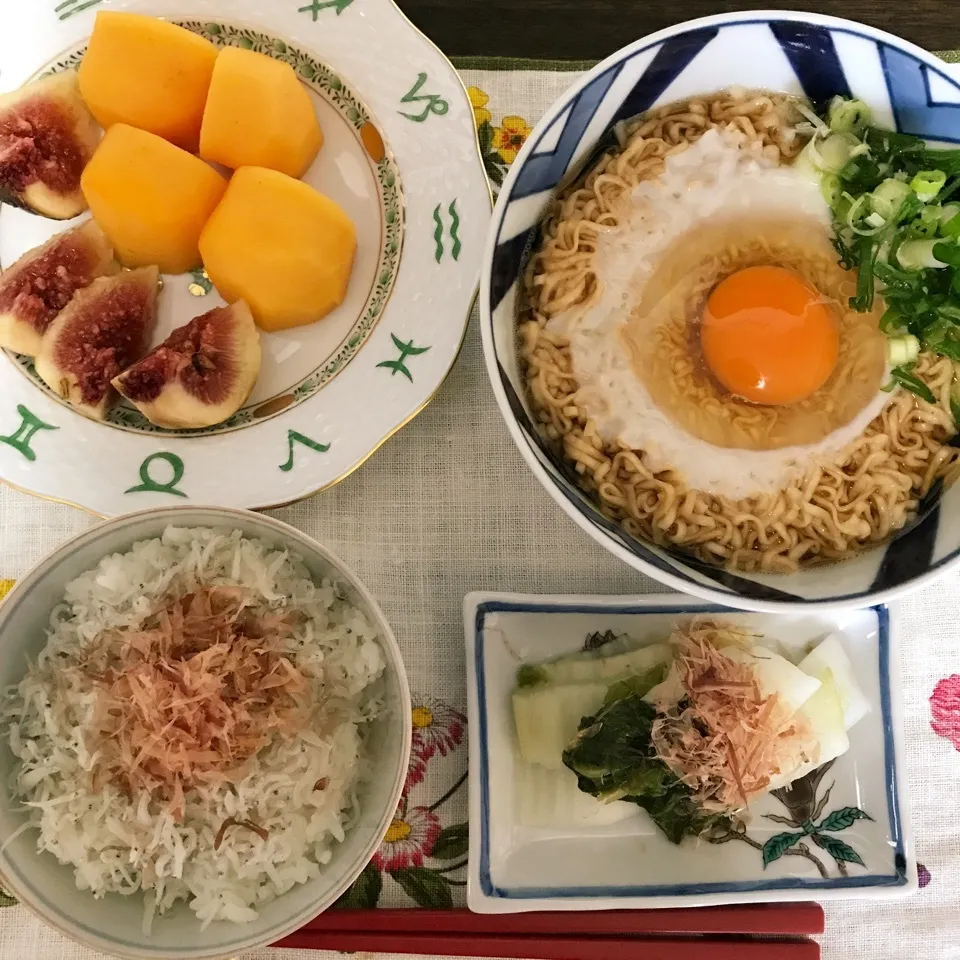 ガッキーの可愛い顔を見ると食べたくなる運動の後のラーメン🍜|tamemitiさん