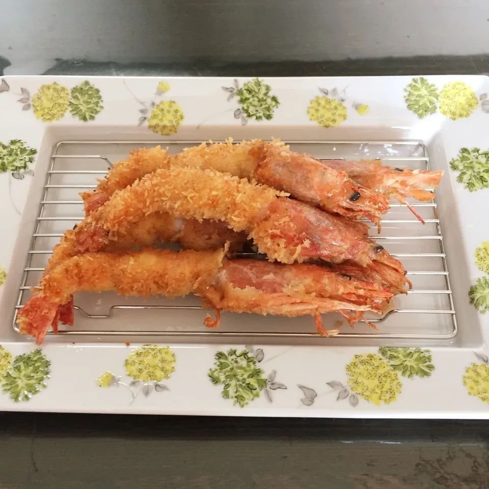 株があがるようにエビふりゃ🦐盛り付け方が反対で、sorry|tamemitiさん