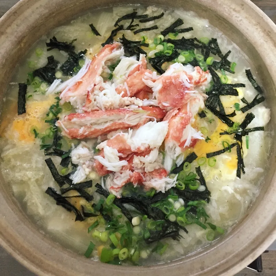 Snapdishの料理写真:こんな贅沢なカニ雑炊は始めてダァ〜🦀|tamemitiさん