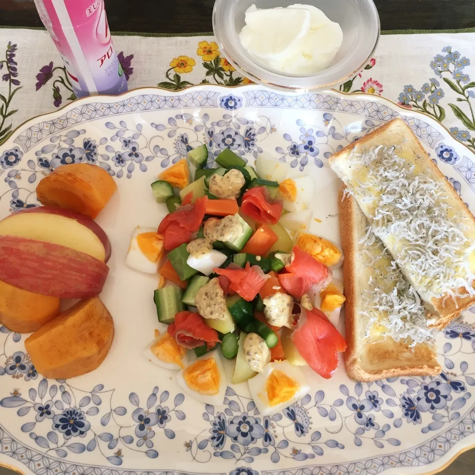 Snapdishの料理写真:たくさん食べて、動こう😉|tamemitiさん